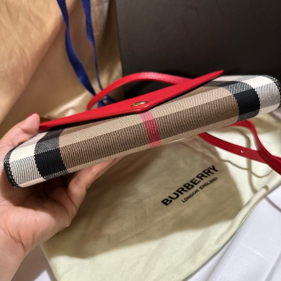 ❤️🔥Burberry Bag❤️🔥 - Picture 4 of 12